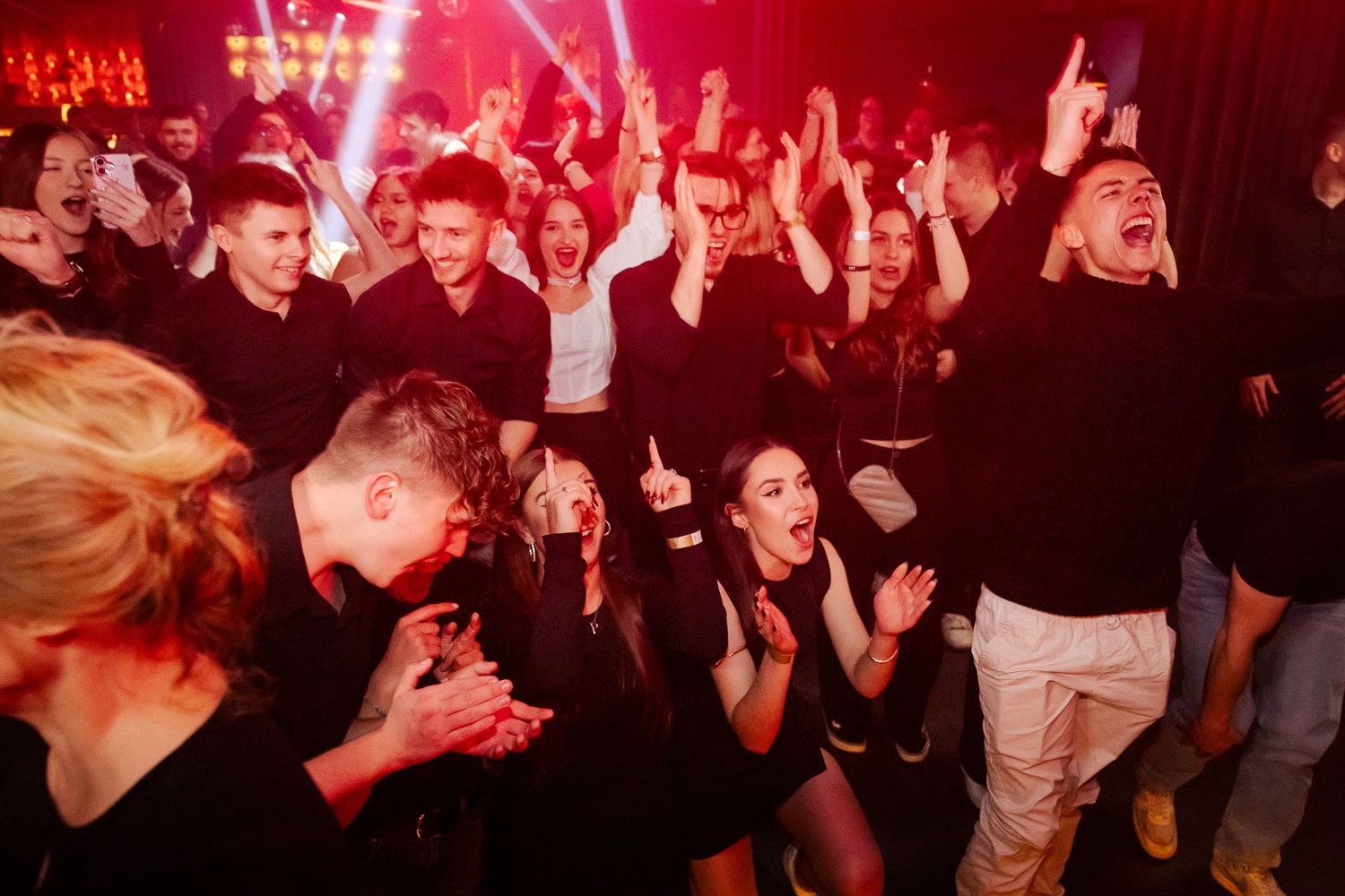 Otrzęsiny 2025: Pierwszaki WSPiA weszły w nowy rok z przytupem