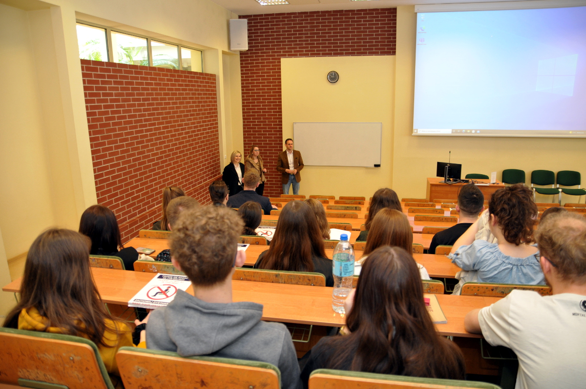 Szkolimy studentów na potrzeby Podkarpackiego Centrum Wsparcia