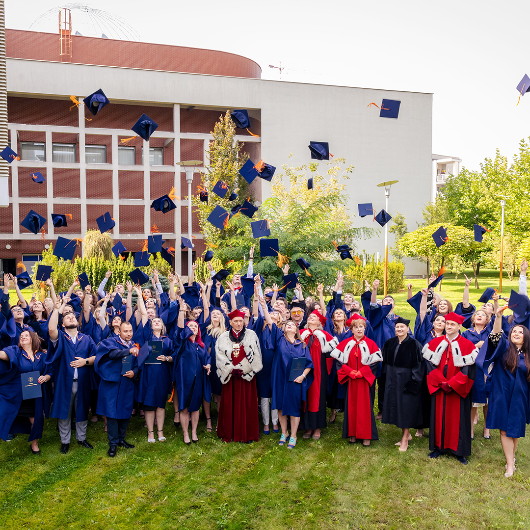 Zbliża się graduacja studentów WSPiA Rzeszowskiej Szkoły Wyższej!