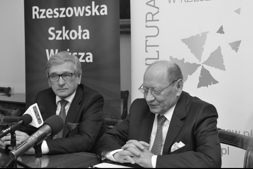 Prof. Jerzy Posłuszny, Rektor WSPiA oraz Prezydent Tadeusz Ferenc podczas koncertu zespołu Perfekt w Rzeszowie